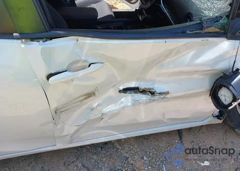 2016 Toyota Prius Two from USA, damaged, VIN JTDKBRFUXG3507532